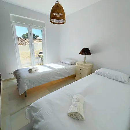 Apartamento Patio Alcornocal By Residea *