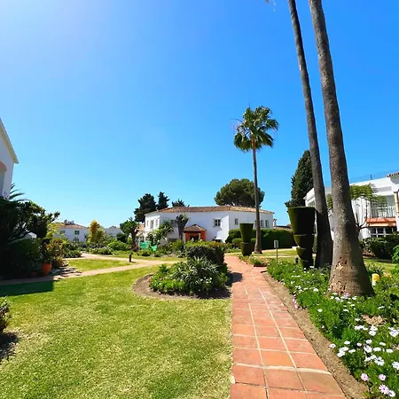 Apartment Patio Alcornocal By Residea