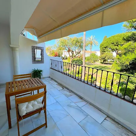 Patio Alcornocal By Residea Apartment *
